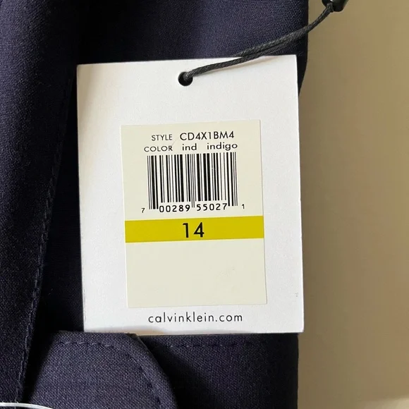 Calvin Klein sleeveless shift dress with belt - Picture 3 of 6